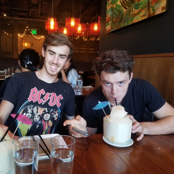 Meet your Posher, Stephanie - Picture 12 of 16